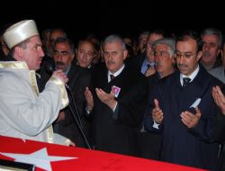 Ağıtlar dualara karıştı